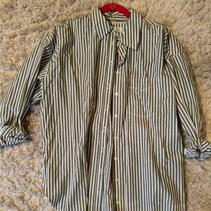 Maeve women’s button down